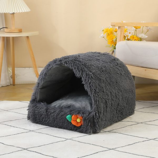 Closed plush thickened warm cat and dog house